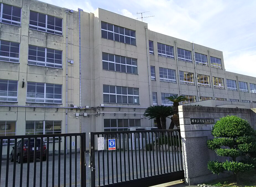 堺市立浅香山中学校