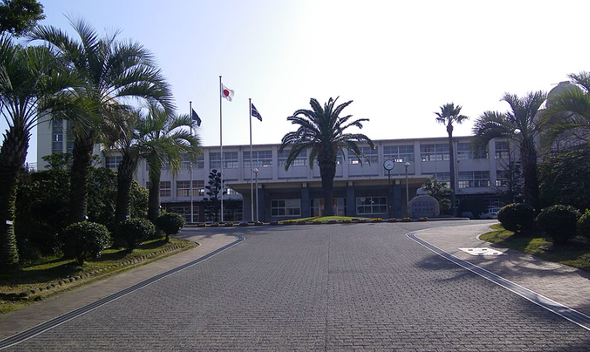 福岡県立小倉高等学校