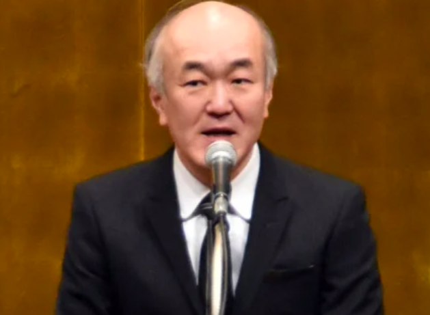 第52回紀伊國屋演劇賞の個人賞を受賞した温水洋一