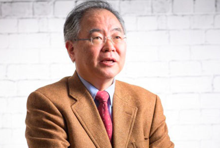 高橋洋一の娘はどんな人？孫がいるの？妻（嫁）は中学の同級生！学歴や若い頃も調査！