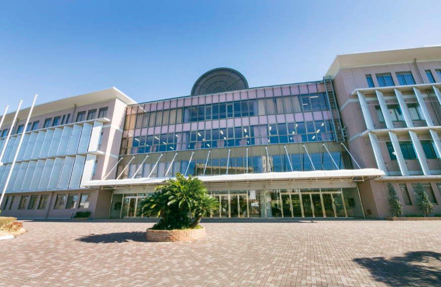 市川中学校・高等学校
